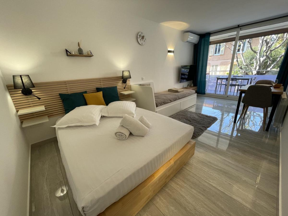Chaleureux Studio, 200M De La Plage, Parking, Wifi Roquebrune-Cap-Martin Eksteriør bilde